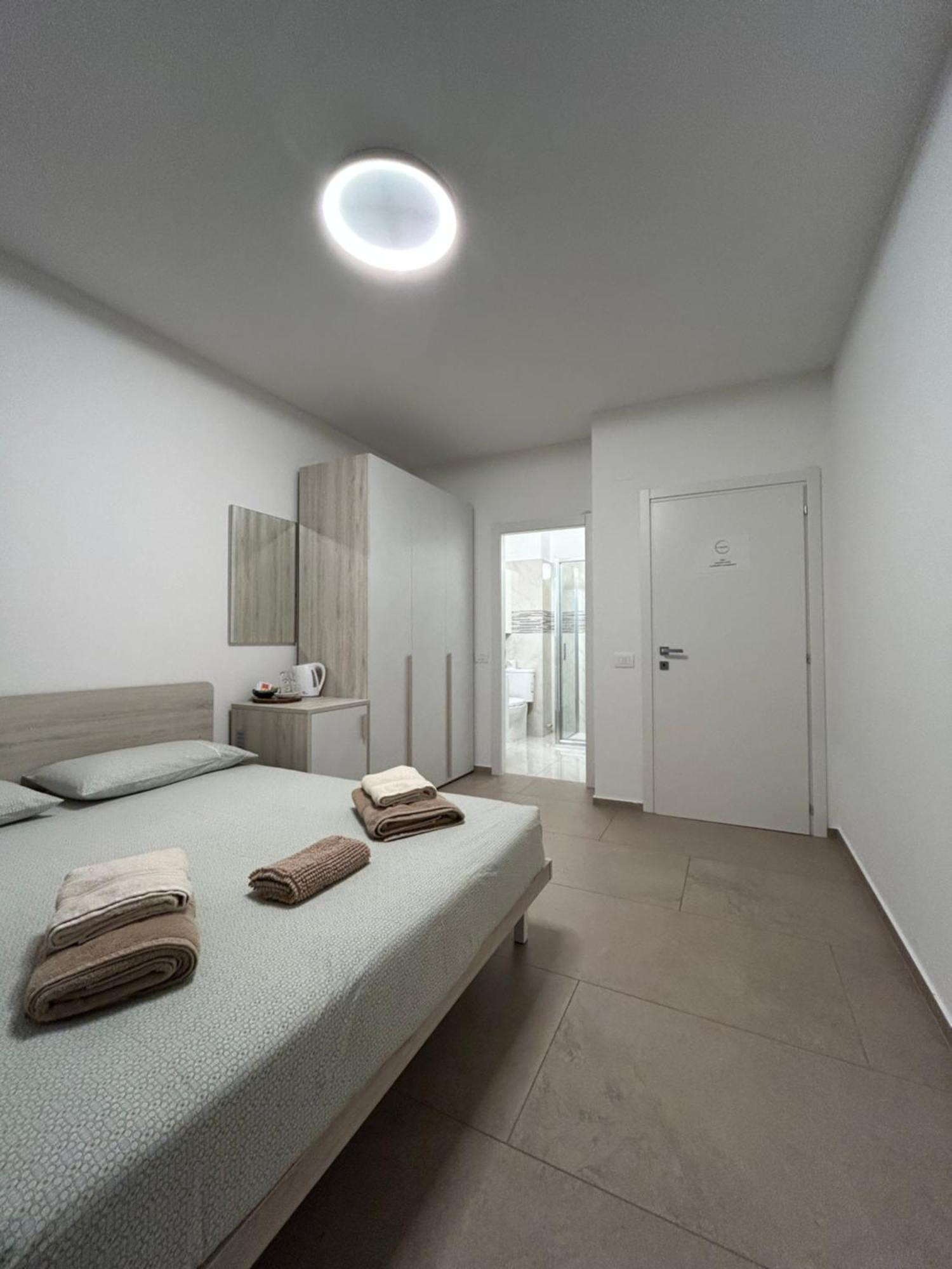 *Veranda'S Rooms* - Free Parking In Central Lugano Exteriér fotografie