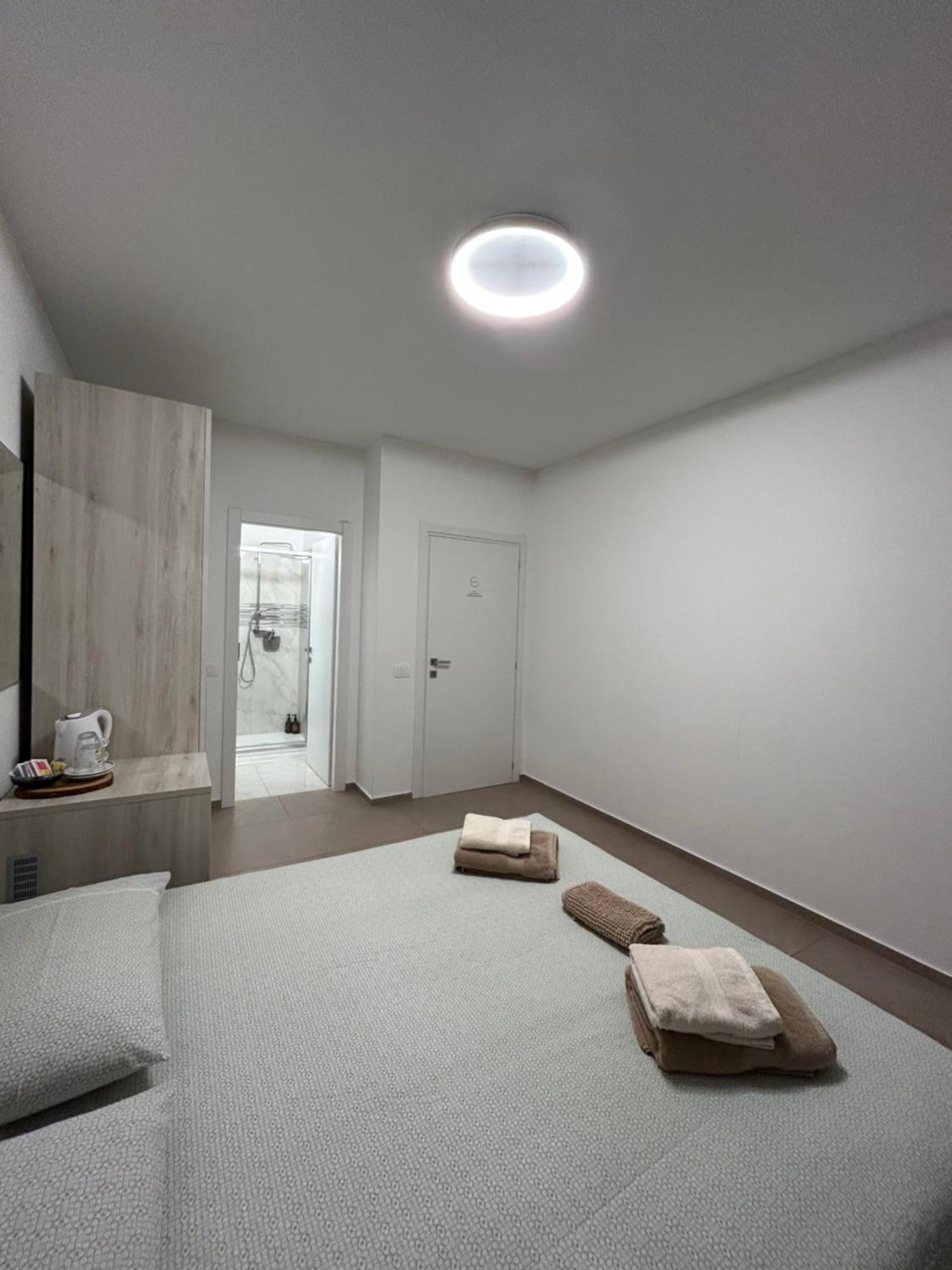 *Veranda'S Rooms* - Free Parking In Central Lugano Exteriér fotografie